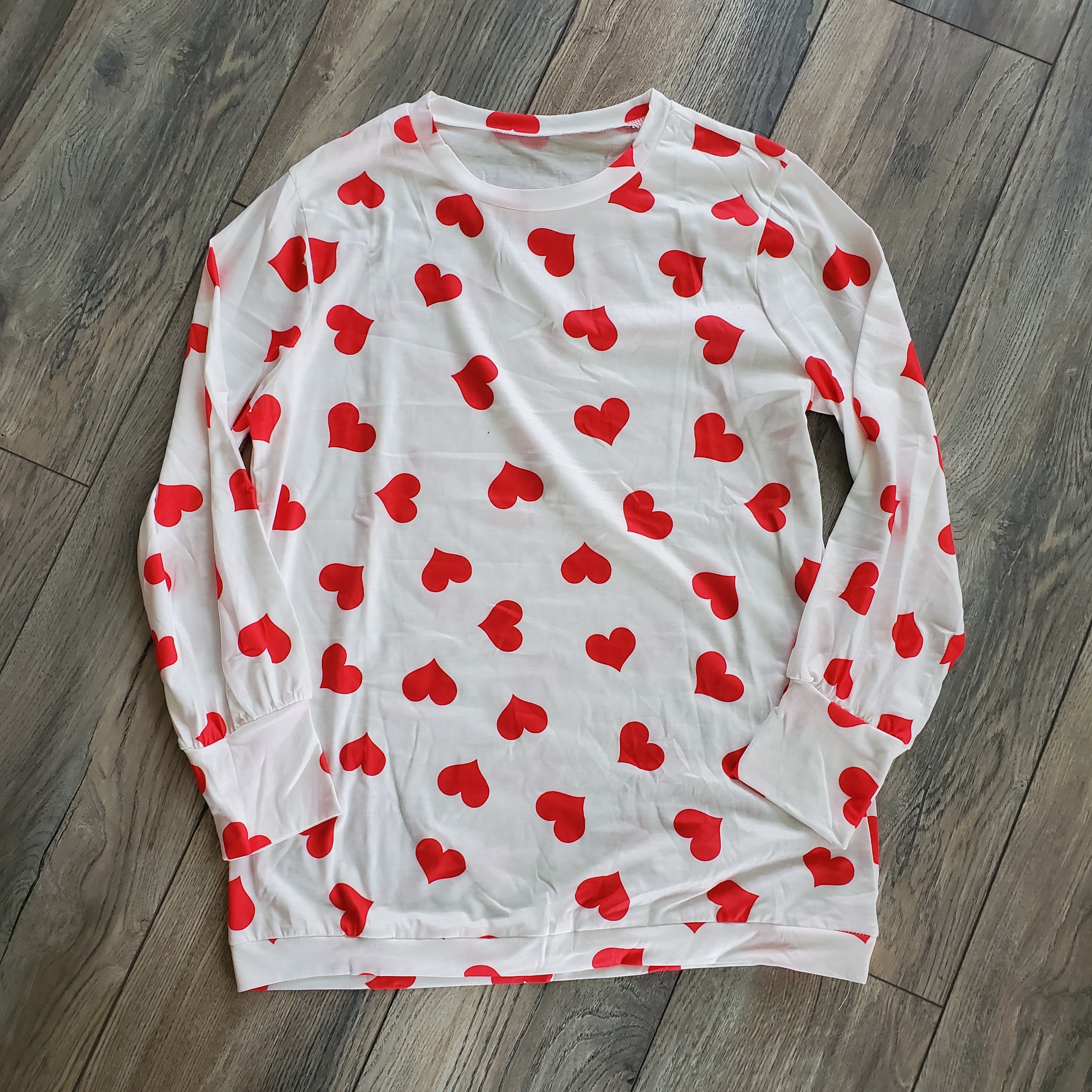 Long Sleeve Heart Pattern Tee