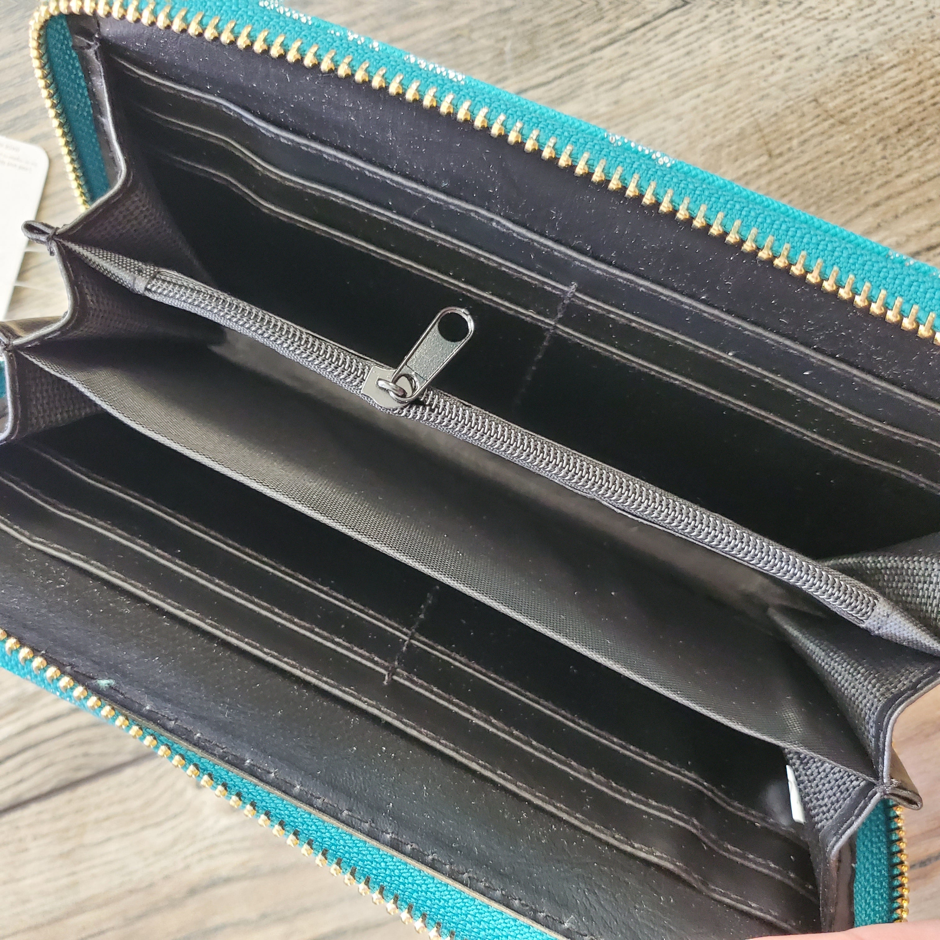 Turquoise Wallet