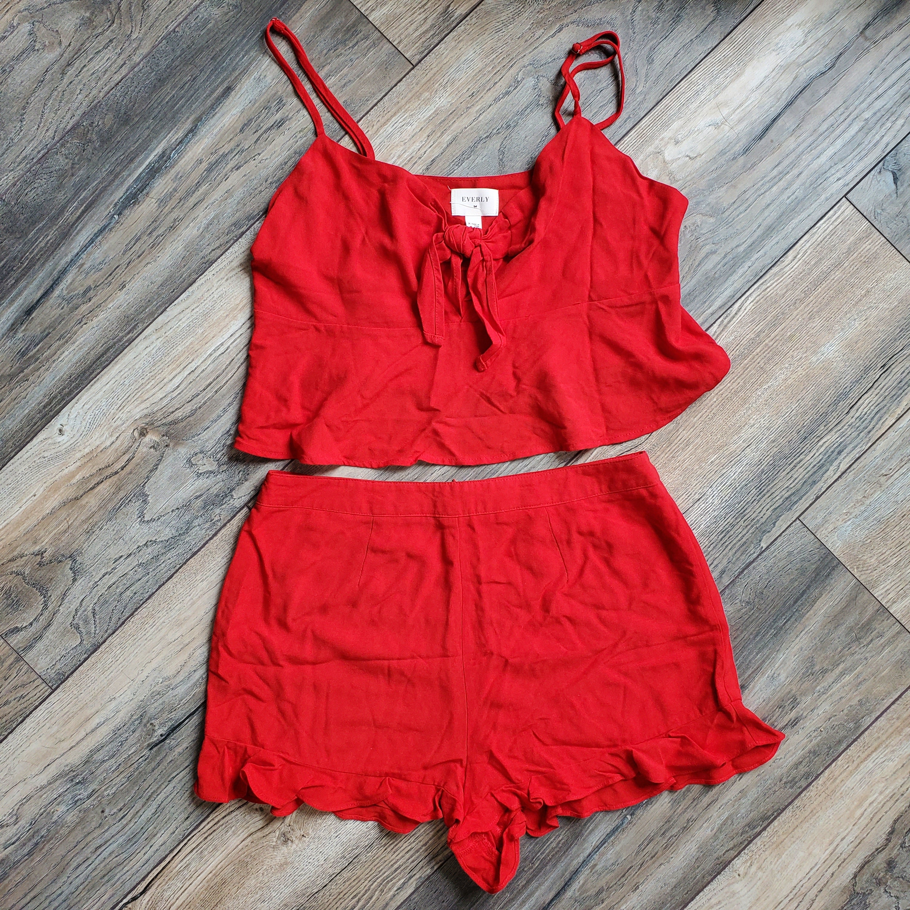 Red 2 Pc Set (Medium)