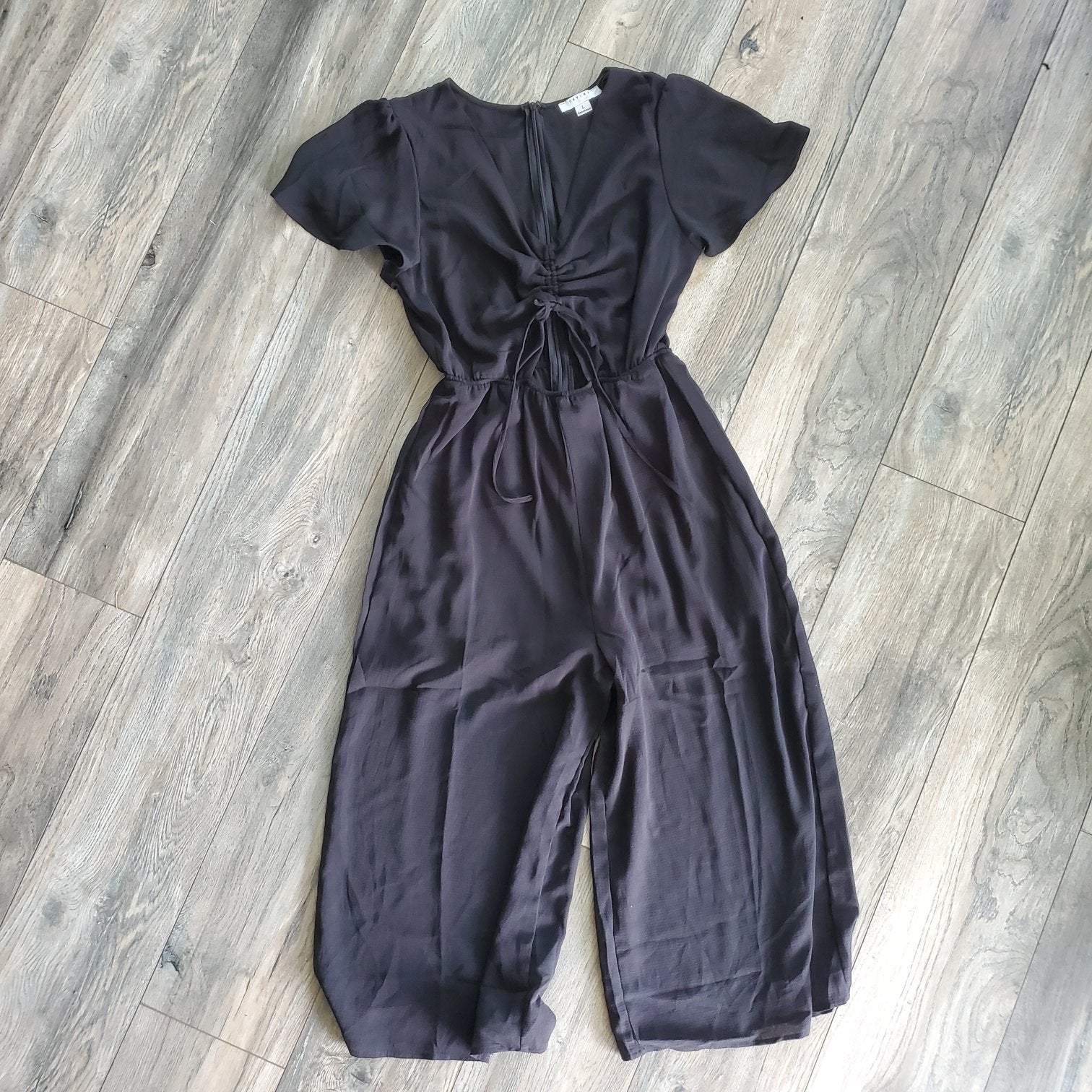Front Cut Out Jumpsuit (Large)
