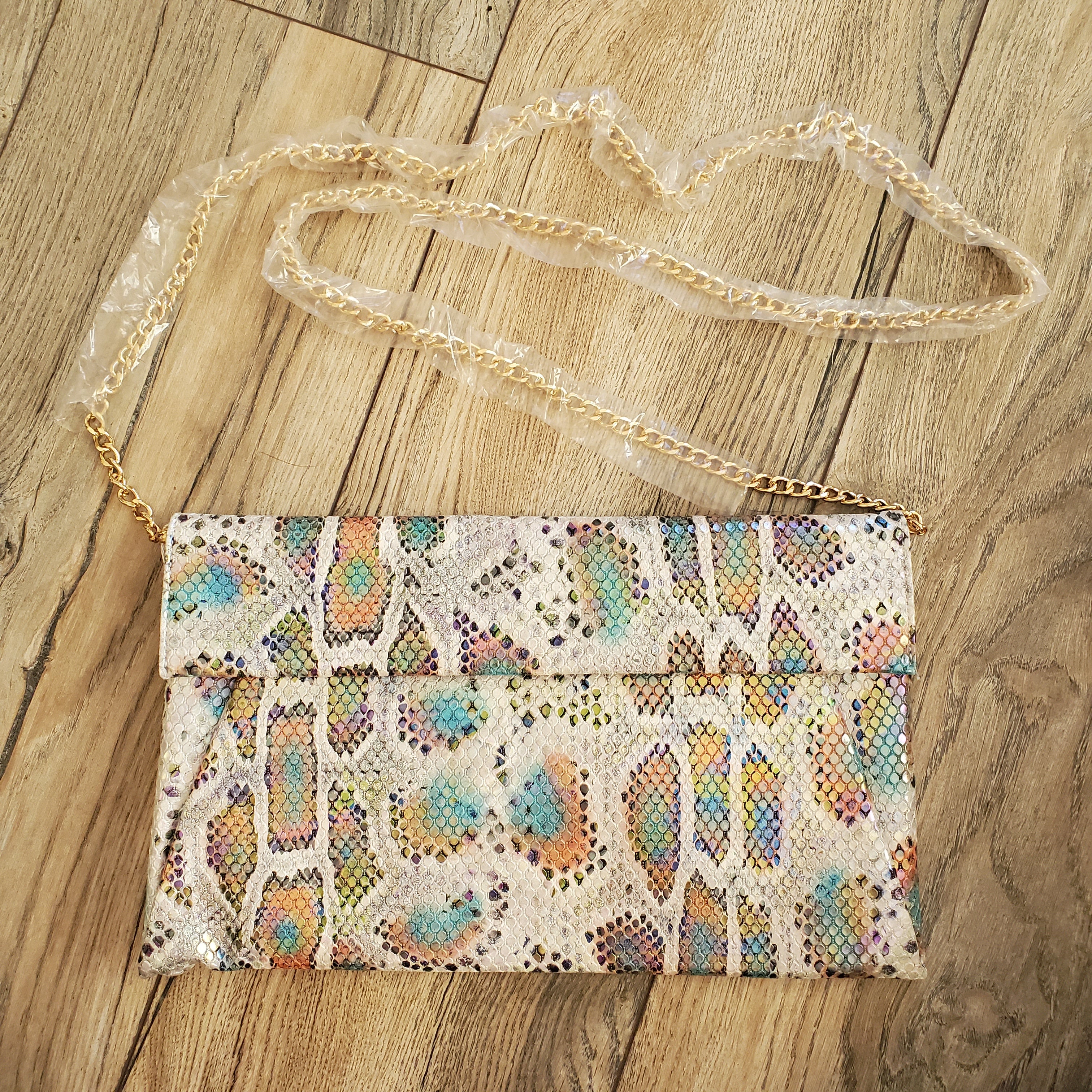 Multi Hologram Snake Flate Envelope Crossbody