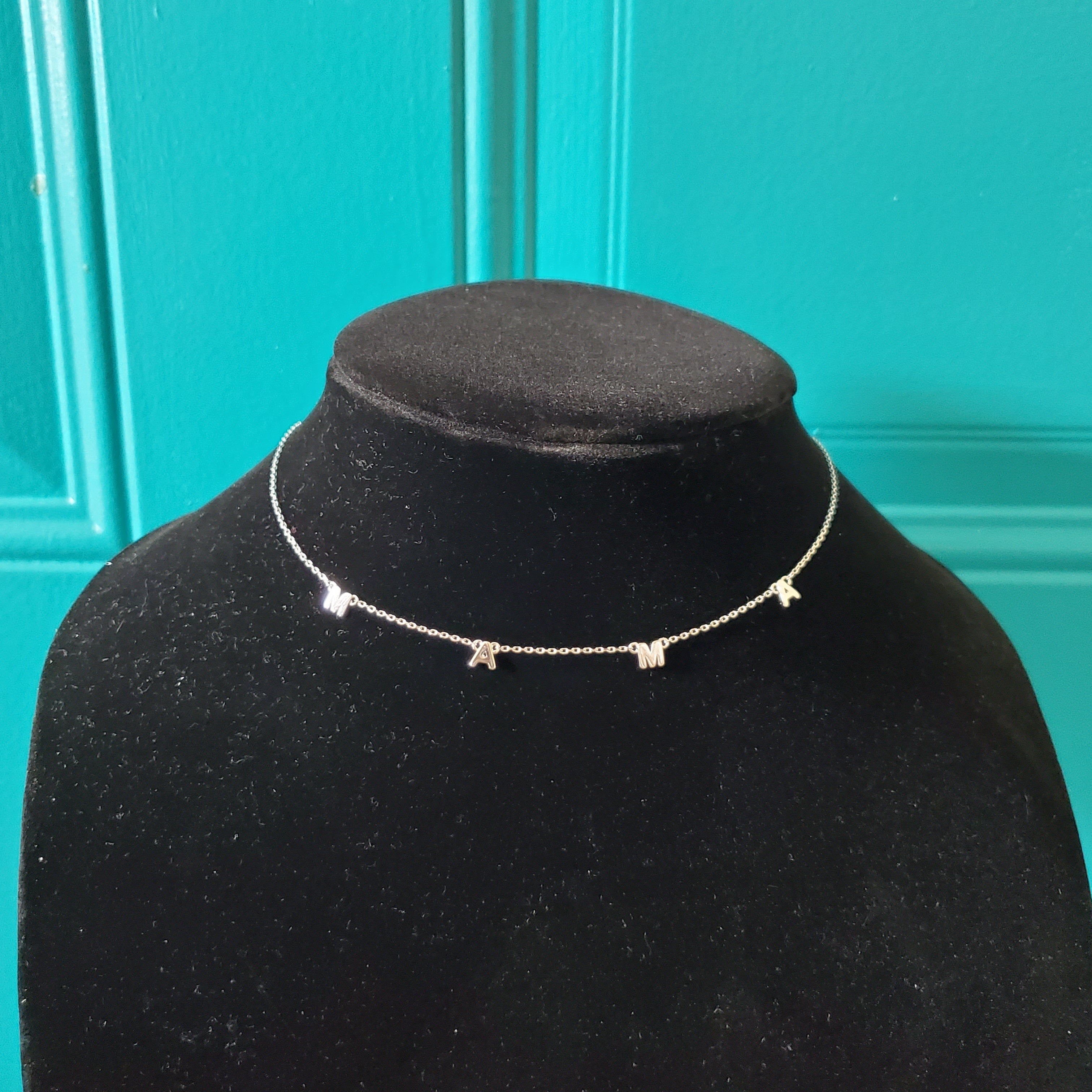 Mama Necklace