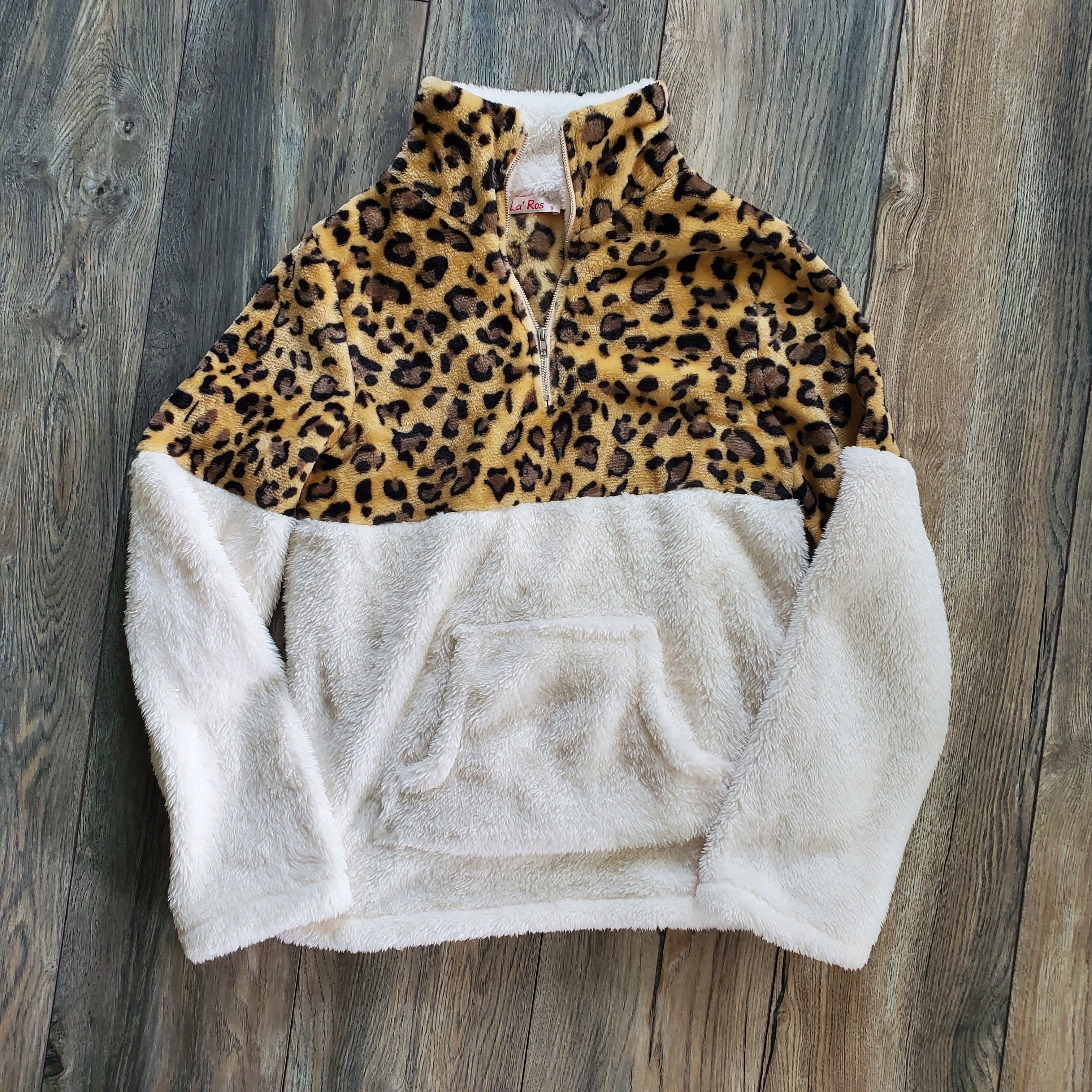 Leopard & Cream Sherpa Pullover (small)