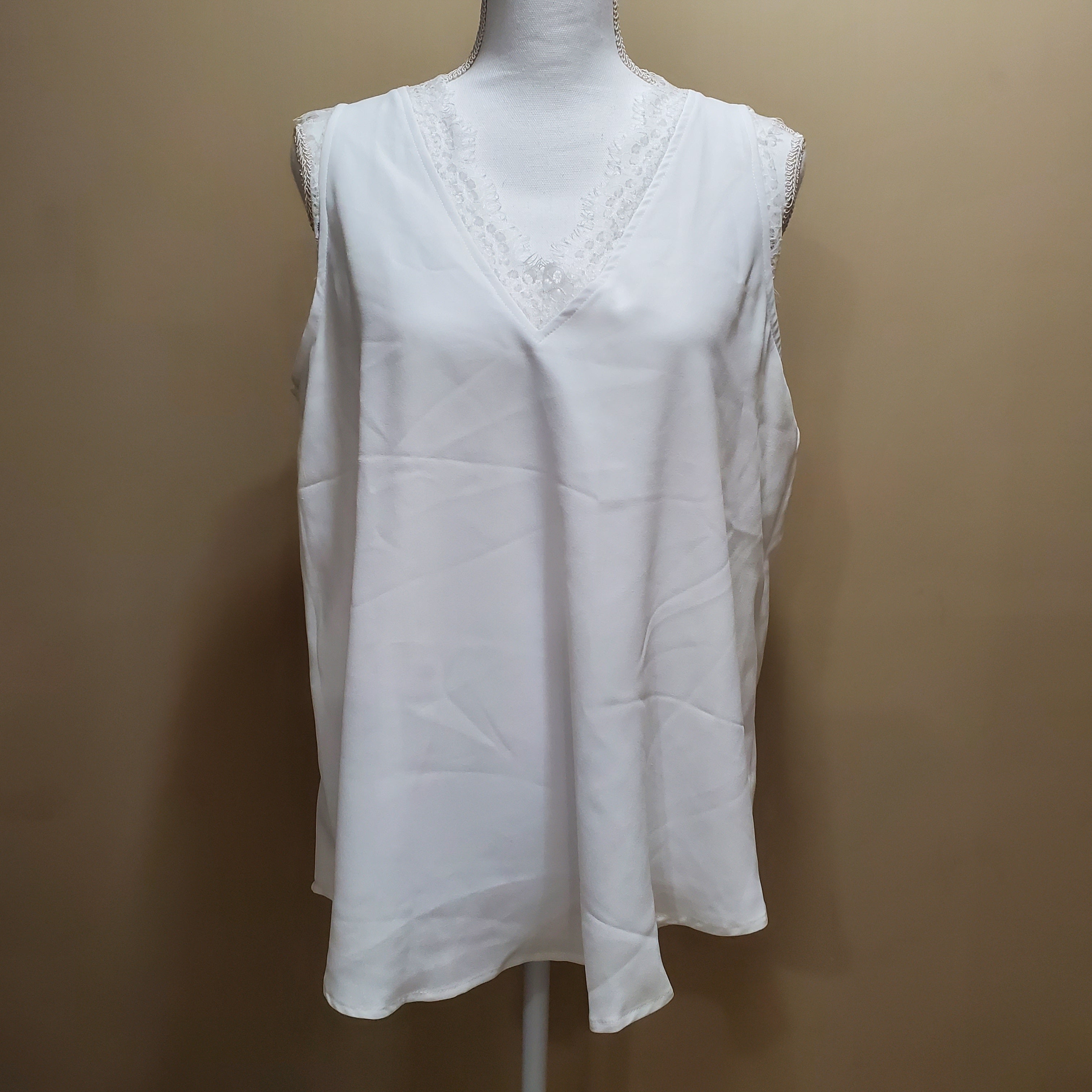 Lace Trim Tank (large)